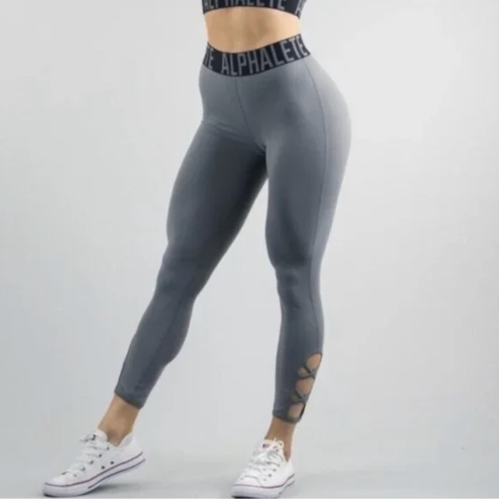Alphalete Criss Cross Leggings Gray Size Small